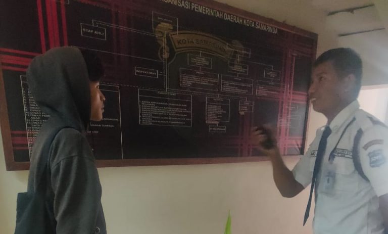 Oknum Keamanan Halangi Liputan Wartawan di Balai Kota