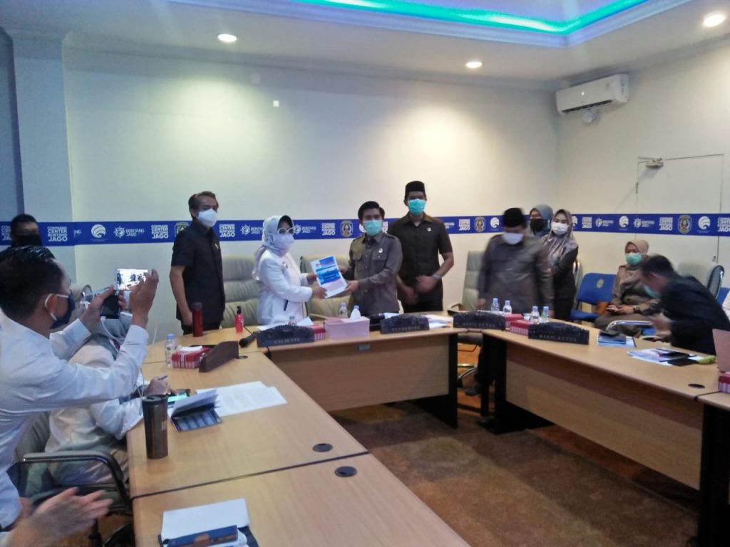 Rapat Paripurna LKPJ, Rekomendasi 12 Usulan
Telah dibaca : 632 Kali.