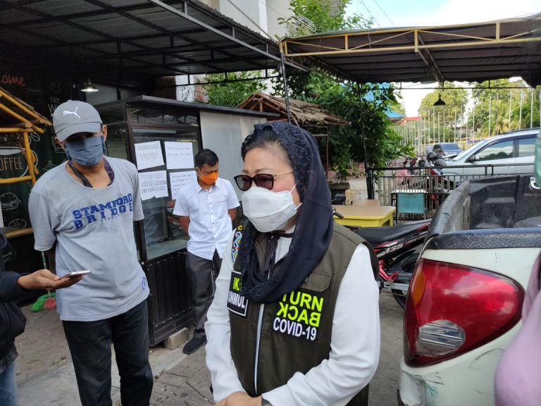 IKA Unmul Berbagi, 997 Mahasiswa Dapat Paket Sembako