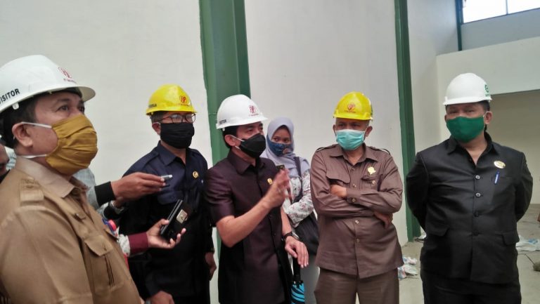 Komisi II Sidak Pasar Taman Citra Loktuan