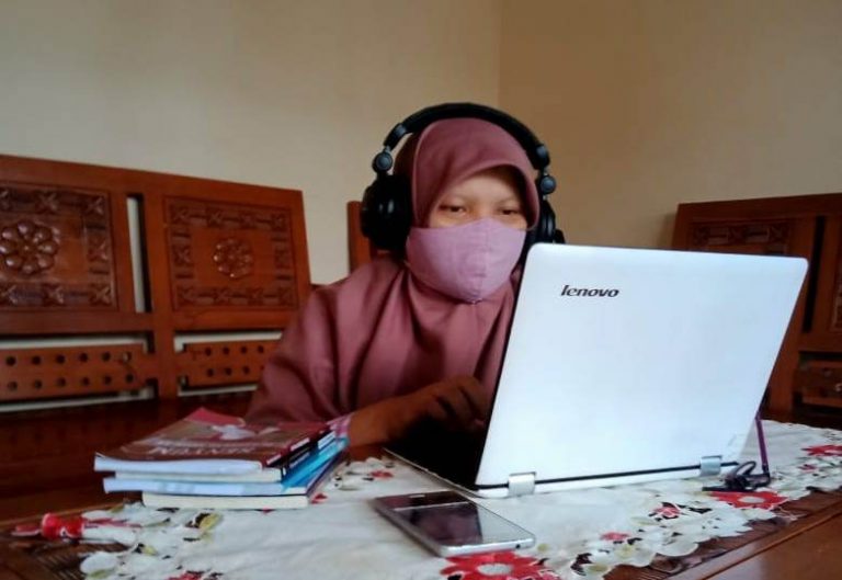 Hobi Menulis, Meila Produktif Hasilkan Buku