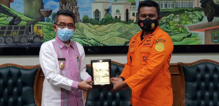 Silaturahmi Basarnas Balikpapan dengan Bupati Kutim
