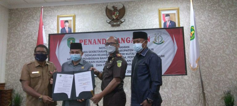 Kajari Siap Beri Bantuan Hukum Kepada DPRD Kutim