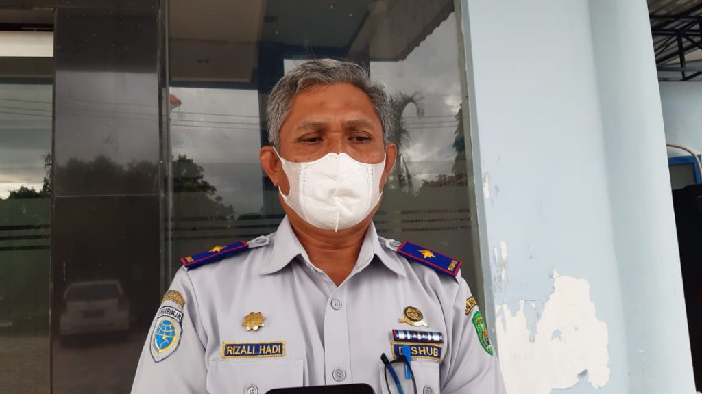 Penyekatan di TNK, Dishub Sampaikan Keluhan Angkutan Travel
Telah dibaca : 671 Kali.