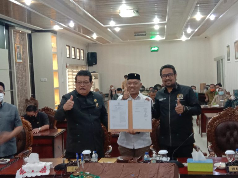 Penetapan Raperda Tahun 2022 Disetujui DPRD dan Pemkot Balikpapan