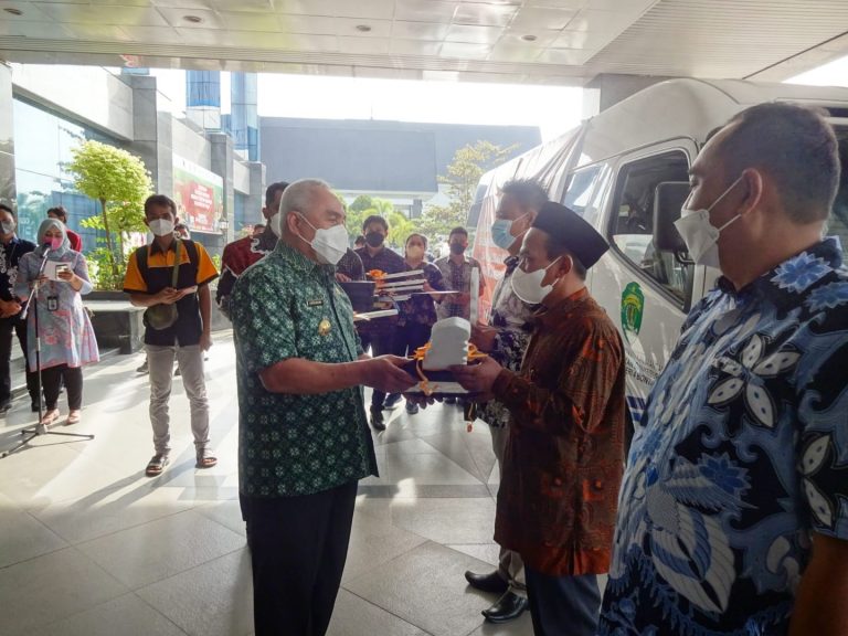 Tingkatkan Kualitas Pendidikan di Kaltim, Pemprov Penuhi Kebutuhan Fasilitas SMK