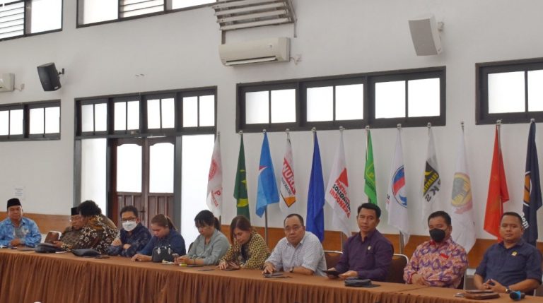Ketua DPRD Kubar Kunjungi KPU Kaltim, Ini yang Dibahas