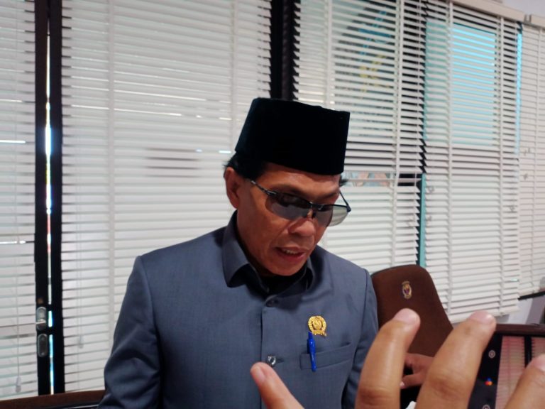 Muslimin Minta Pemkot Bontang Agar Tenaga Honorer Diperhatikan Untuk Dicarikan Solusi