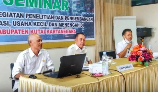 Balitbangda Kukar Gelar Seminar Penelitian Dan Pengembangan Koperasi
            
            Telah dibaca : 805 Kali.