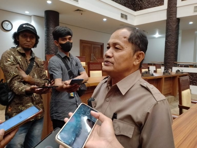 Rusdi : Jumlah Penduduk Bertambah, Samarinda Perlu Tambah Tempat Pemakaman Umun