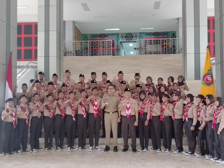 Lepas Kontingen Pramuka, Andi Harun Harap Hasil Terbaik