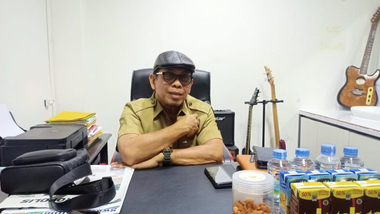 Komunikasi Tidak Cerdas Hambat Pembangunan