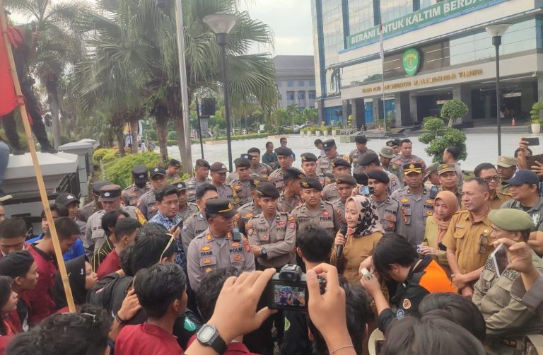 Staf Ahli Gubernur Apresiasi Aksi Unjuk Rasa Aliansi Mahakam