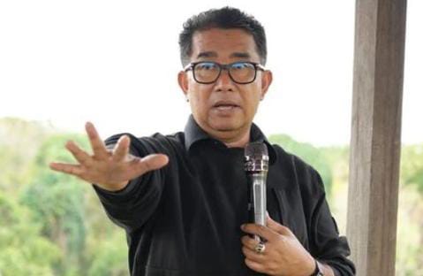 Pj Gubernur Sarankan Operasi Pasar Lewat Distributor
Telah dibaca : 754 Kali.