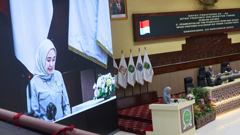 DPRD Kaltim Setujui Raperda Fasilitasi Pendidikan Ponpes Menjadi Perda