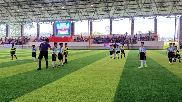 Gelar Festival Sepak Bola U-10 dan U-12, Dispora Kukar Gali Potensi Anak Sedari Dini