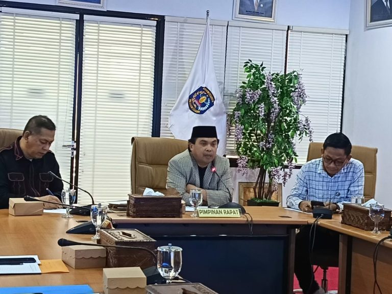 Agus Haris Kecewa DLH Kaltim Absen di RDP Pembebasan Lahan Bontang Lestari