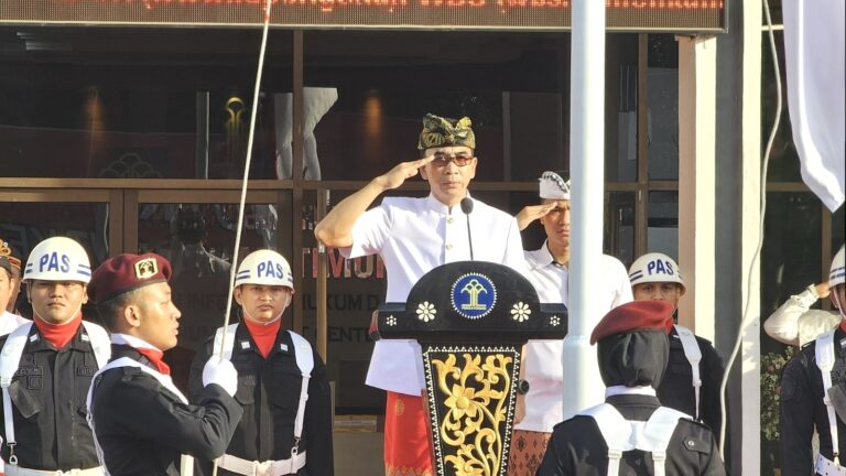 Pesona Budaya Nusantara Semarakkan Upacara HUT RI Ke-79 di Kanwil Kemenkumham Kaltim