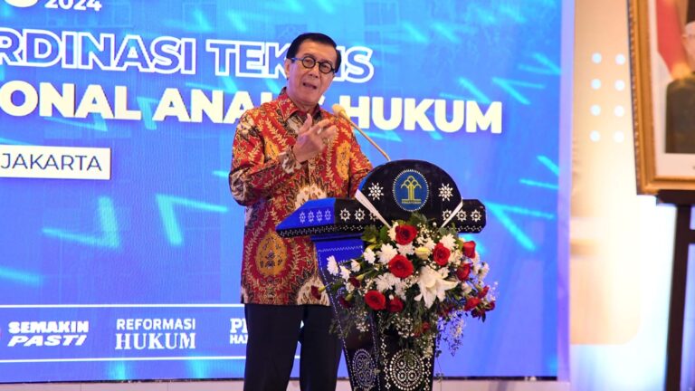 Dikukuhkan Menkumham, 1.664 Anggota Persahi Siap Jadi Garda Terdepan Pembaruan Hukum Nasional