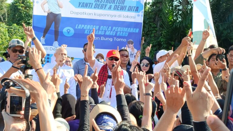 Isran Sapa Warga Samarinda Seberang di Pesta Galatua U-45