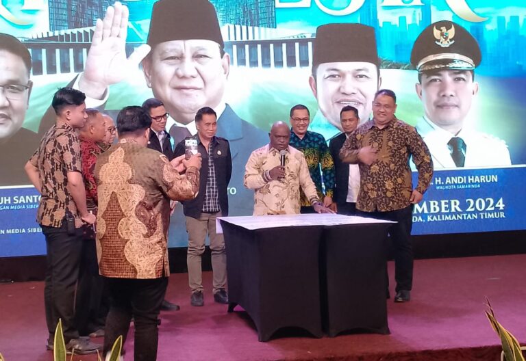 Menteri HAM : Pers Itu Jendela dan Cahaya Dunia