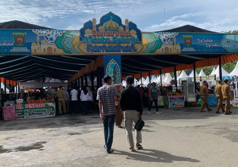 Pasar Ramadan Gor Segiri Makin Ramai di Penghujung Ramadan