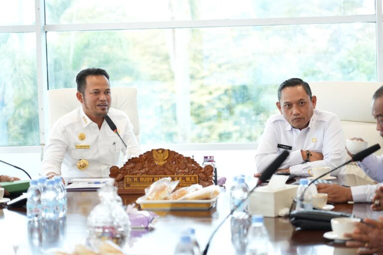 Bukan Hanya Gratispol, Gubernur Harum Juga Perhatikan Nasib Pekerja dan Buruh di Kaltim