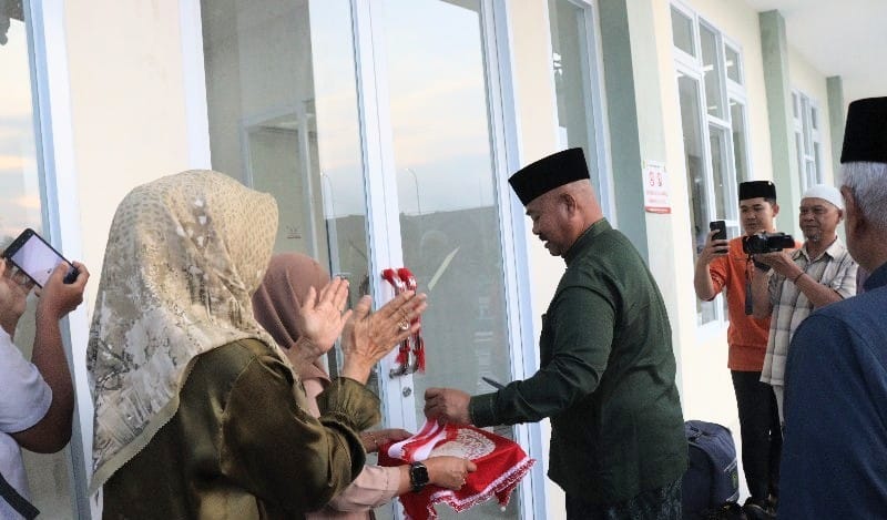 Bupati Kukar Luncurkan Tiga Program Sosial di Masjid Agung Tenggarong
            
            Telah dibaca : 575 Kali.