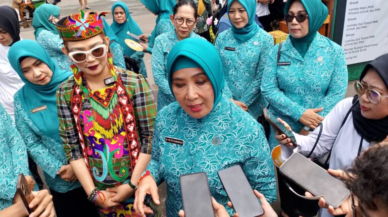 Ketua PKK Pusat Puji Produk UMKM Kaltim