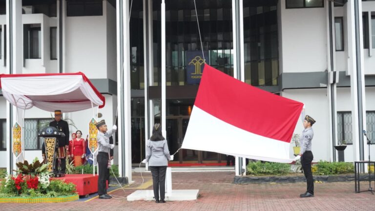 Kanwil Kemenkum Kaltim Gelar Upacara HUT ke-80 RI, Tekankan Makna Persatuan dan Kedaulatan