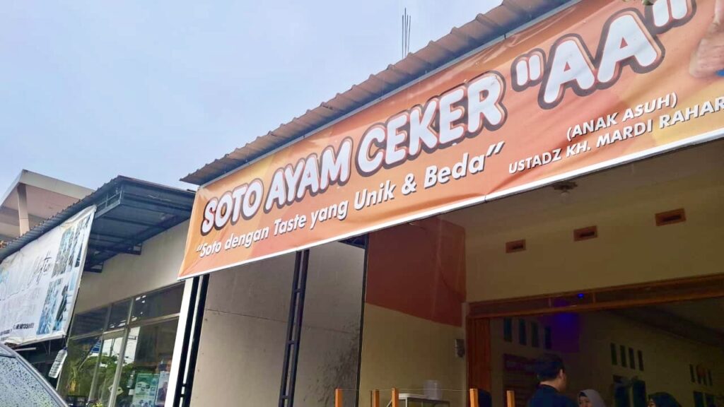 Pengen yang Hangat Seger di Kota Bontang, Boleh Coba Soto Ayam Ceker AA
            
            Telah dibaca : 1.514 Kali.