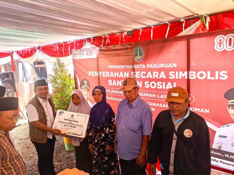 Pemkot Pasuruan Bantu 300 Unit Rumah Kurang Layak Huni