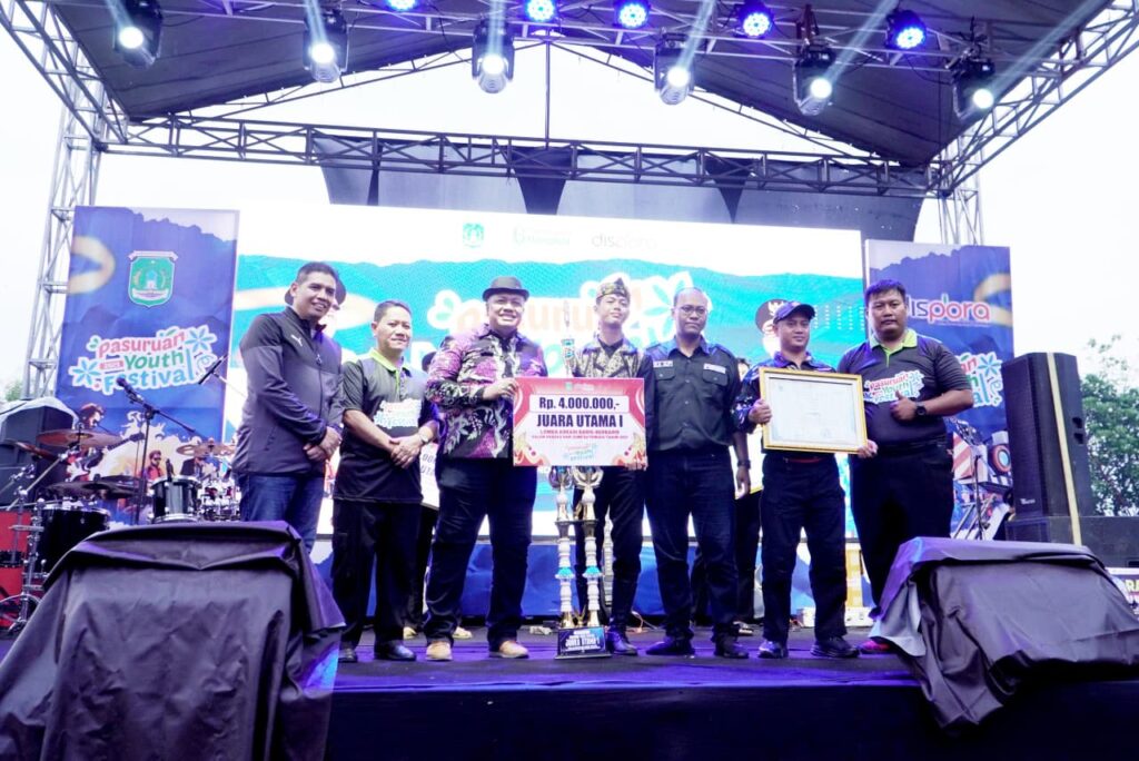 Pasuruan Youth Festival 2025 Kobarkan Semangat Sumpah Pemuda ke-97
            
            Telah dibaca : 1.535 Kali.