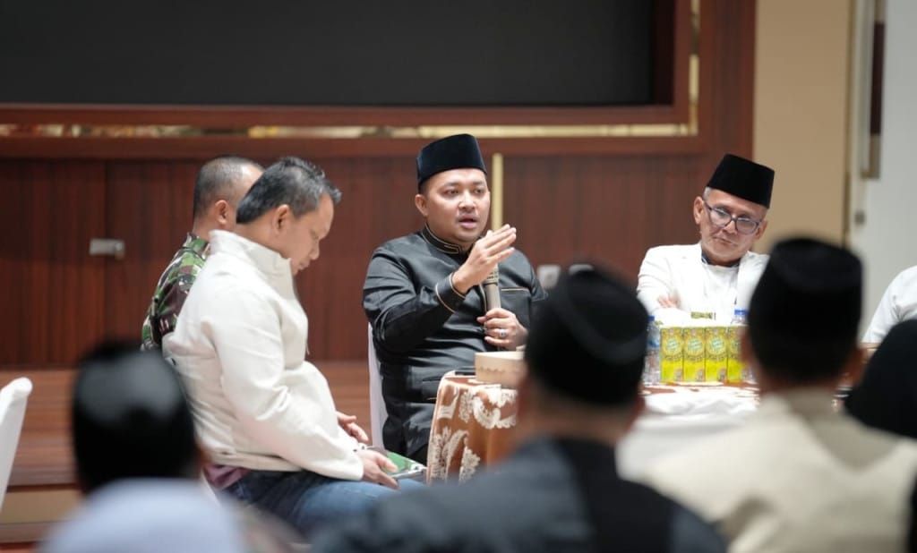Pemkab Pasuruan Sesuaikan Anggaran 2026 Usai Dana Transfer Pusat Dipangkas 24 Persen
            
            Telah dibaca : 1.730 Kali.