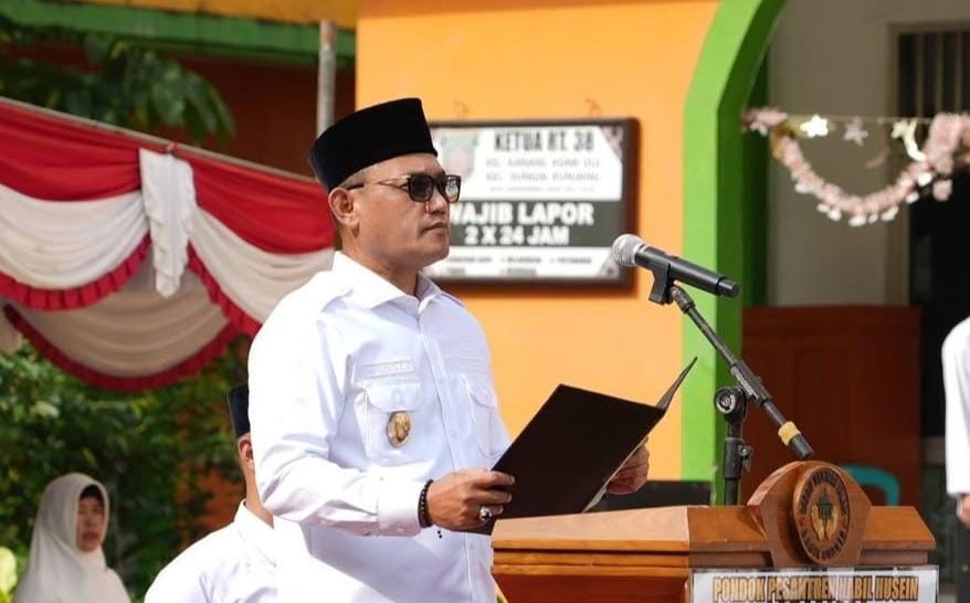 Wagub Seno Aji Ajak Santri Kaltim Jadi Pelopor Peradaban Dunia
            
            Telah dibaca : 1.906 Kali.