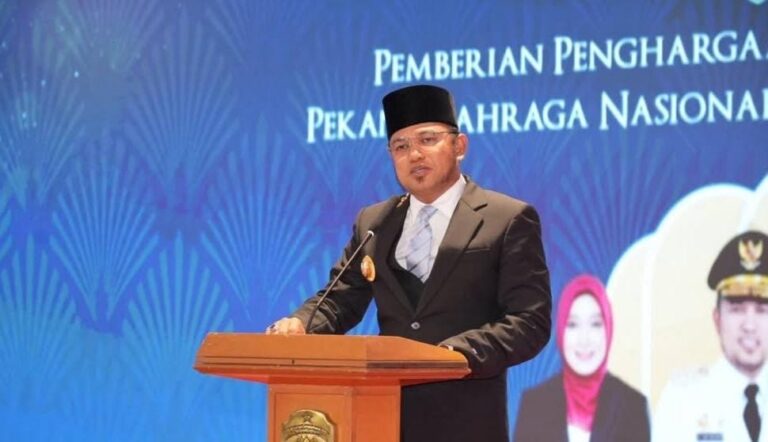 Pemprov Kaltim Serahkan Bonus untuk 852 Atlet PON dan Peparnas yang Berprestasi