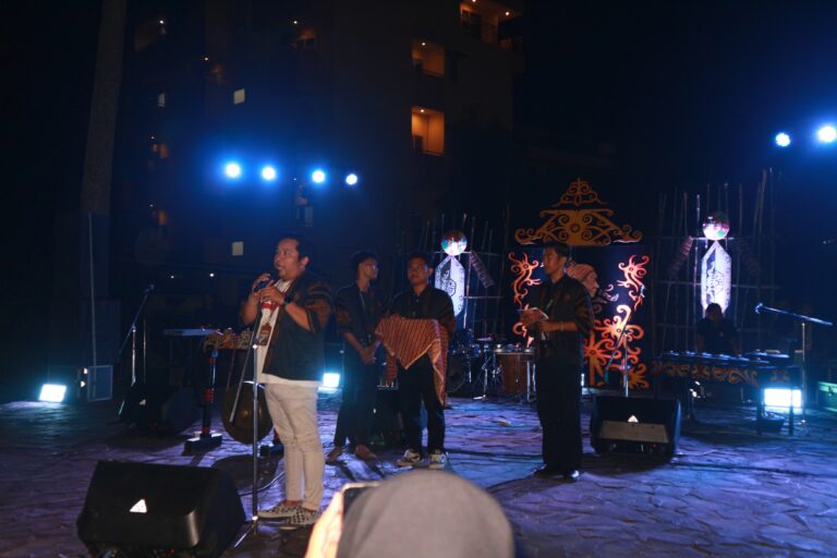 Etno Art Festival 2025 Unmul Angkat Kekayaan Musik Tradisi Kaltim