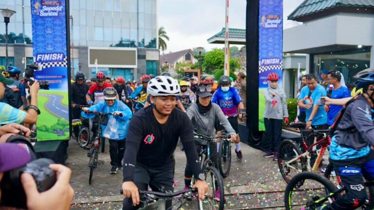 Sri Wahyuni Ajak Warga Hidup Sehat Lewat Sepeda Santai