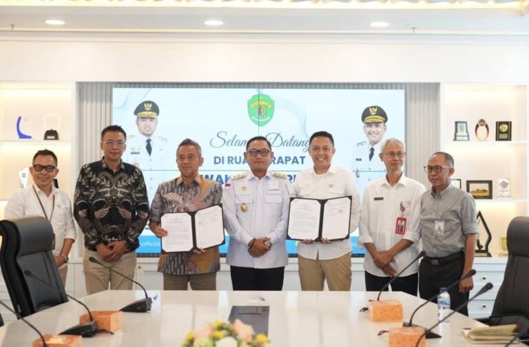 Pemprov Kaltim Dorong Kebangkitan Transportasi Daring Lokal Lewat MoU PT KTMBS dan PT Inakaz