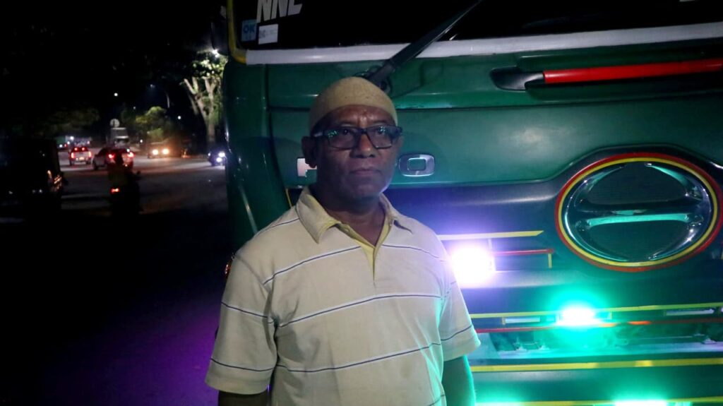 Pembatasan Kendaraan Berat di Jembatan Mahulu Dinilai Beratkan Sopir Truk
Telah dibaca : 886 Kali.