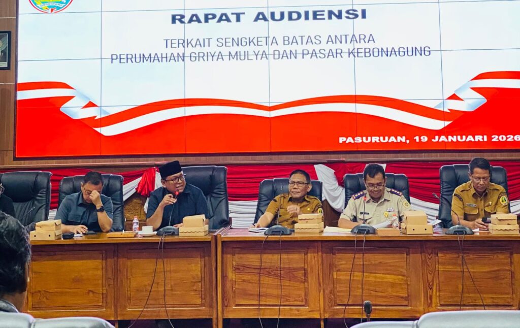 Sengketa Lahan Griya Mulia Tak Kunjung Tuntas, DPRD Pasuruan Desak Kepastian Hukum Status RTH
Telah dibaca : 1.319 Kali.