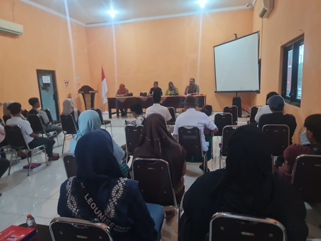 Lonjakan Harga dan Ancaman Daging Ilegal, Pedagang Daging Pasuruan Sepakati Harga Jual
Telah dibaca : 878 Kali.