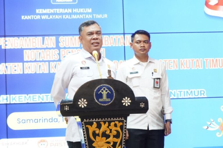 Empat Notaris Pengganti Dilantik, Hanton Hazali Tekankan Tanggung Jawab Profesi