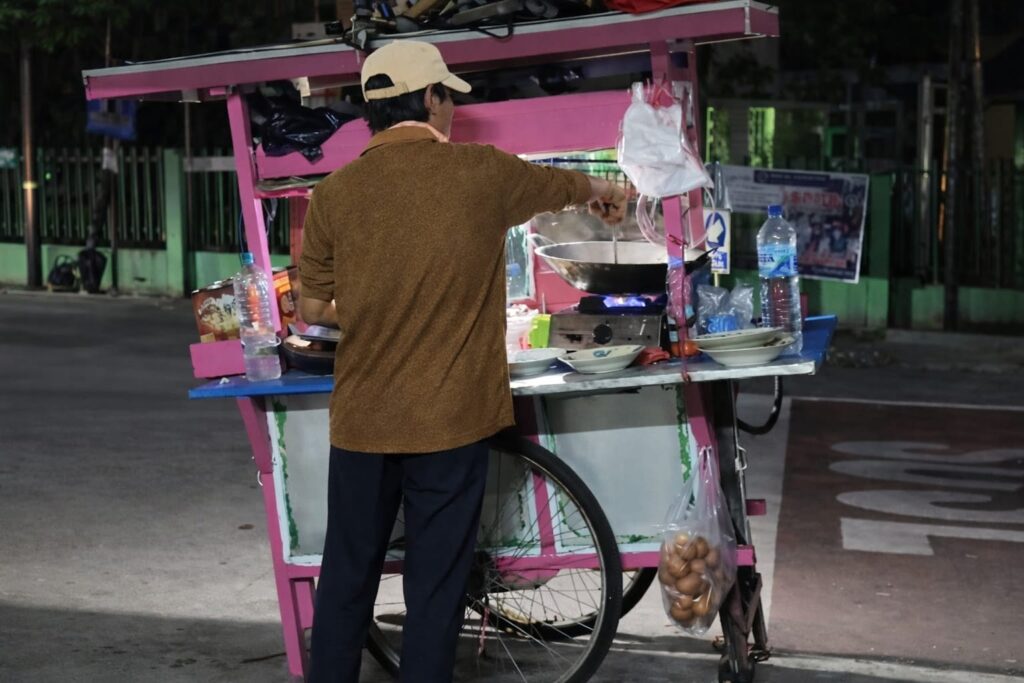 Tahu Tek-Tek Keliling Cendana, Konsistensi 15 Tahun Perantau Sidoarjo di Samarinda