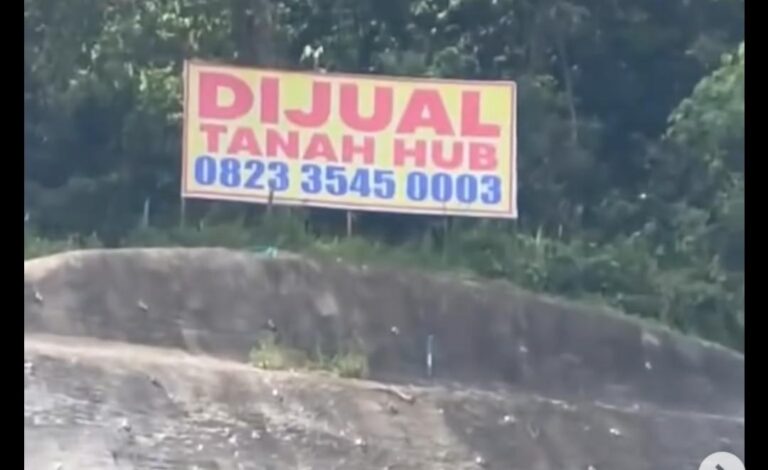 Spanduk ‘Tanah Dijual’ Muncul di Atas Bukit Terowongan Samarinda, Bagaimana Respon DPRD Kota?