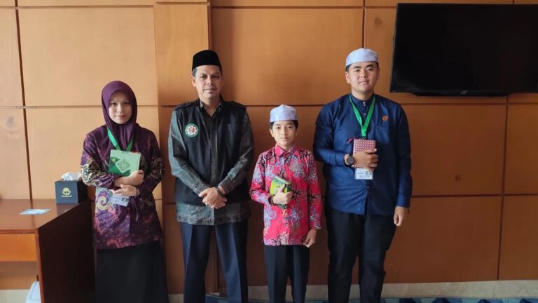 LPTQ Kaltim Tambah Prestasi Internasional Lewat Kemenangan Qori di Malaysia