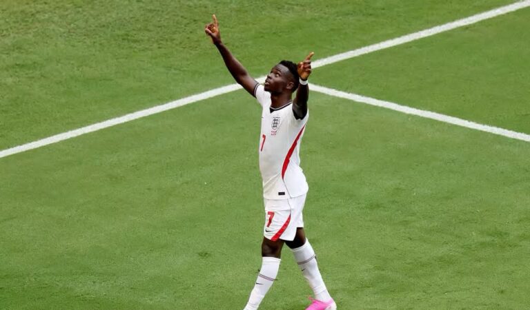 Hat-trick Saka Warnai Kemenangan Dramatis Inggris atas Prancis 6-4