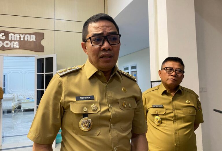 Andi Harun Bantah Jembatan Mahkota II Gelap karena Tak Ada Anggaran, Kabel Dicuri Saat APBD Berjalan