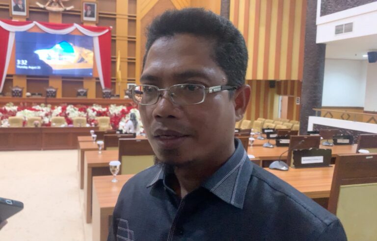 Ismail Latisi Soroti Kekurangan Guru di Samarinda, Dorong Pengangkatan ASN