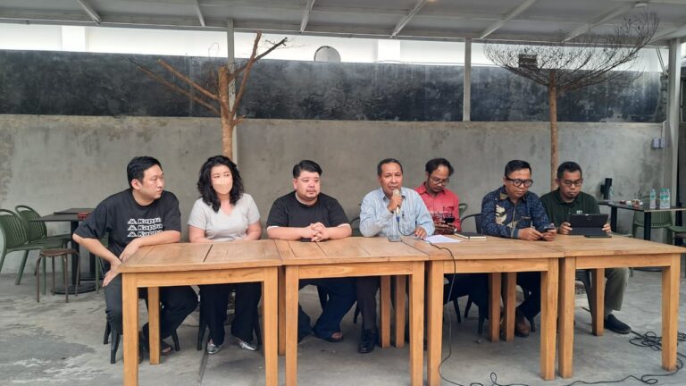 Dugaan Guide Wire Tertinggal di Jantung, Keluarga Pasien Desak RSUD AWS Bertanggung Jawab